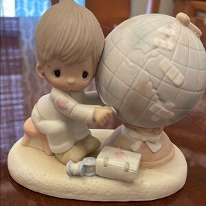 Precious Moments Ceramic Figurine with Globe - Cream and Pink